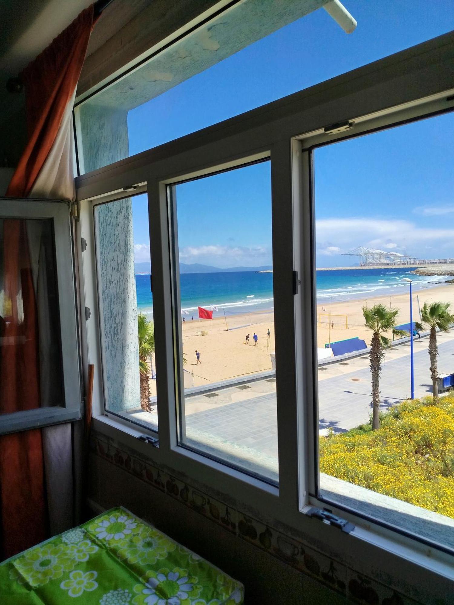 Apartment Corniche Ksar Sgher Ksar es Sghir Bagian luar foto